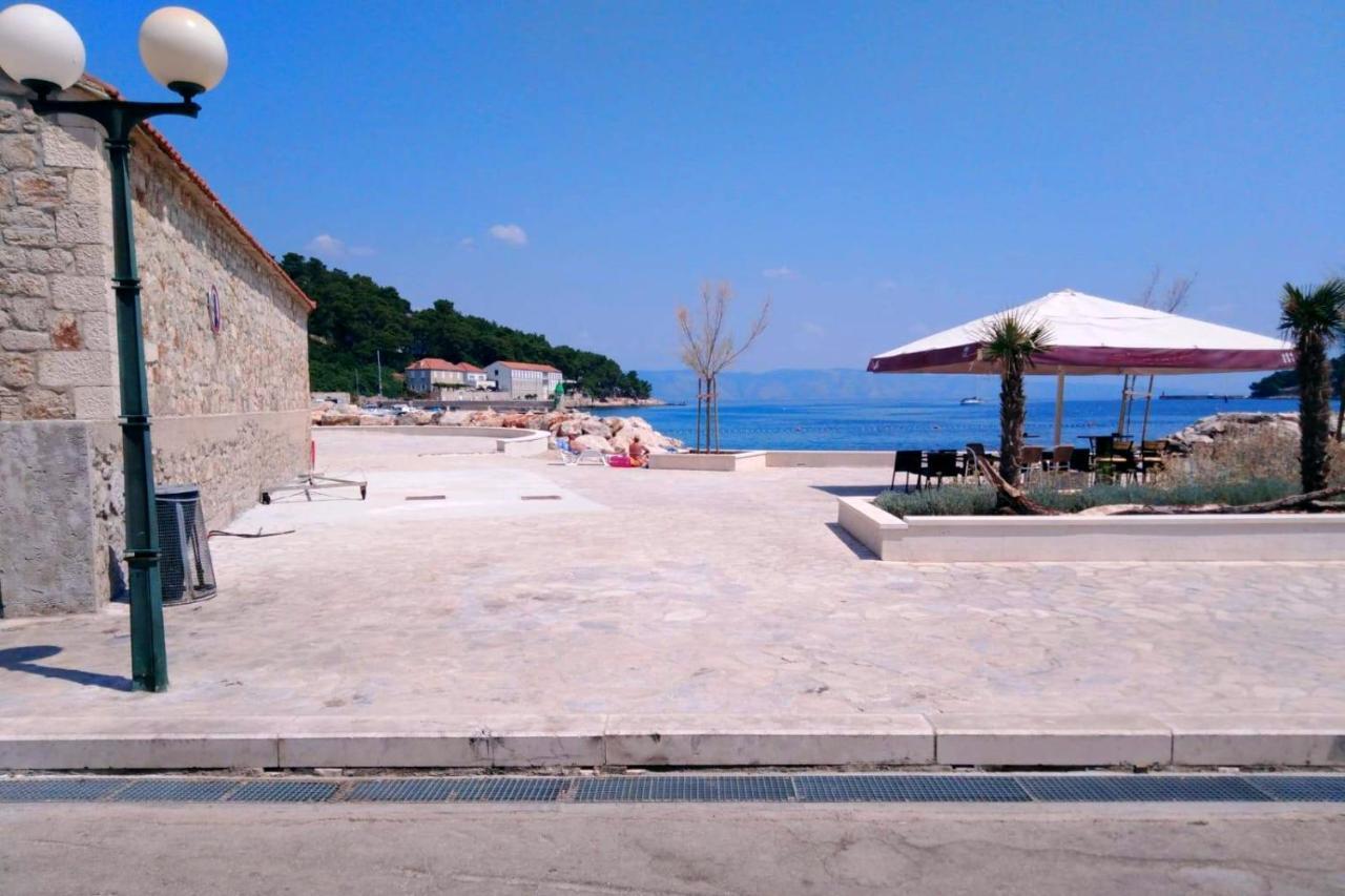 Holiday House With A Parking Space Svirce, Hvar - 17682 Vrbanj Экстерьер фото