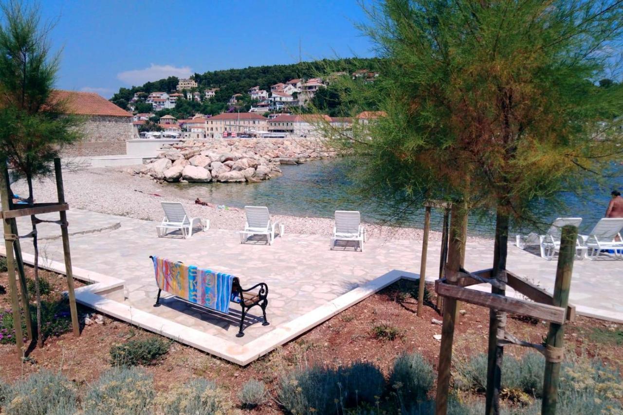 Holiday House With A Parking Space Svirce, Hvar - 17682 Vrbanj Экстерьер фото